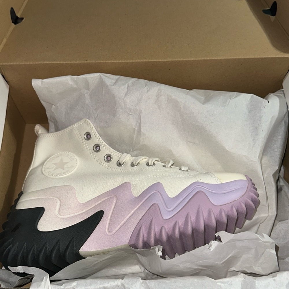 Run Star Motion Amethyst Storm High Top Converse